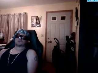 edwardaims2pleaseu webcam