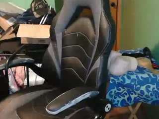 edwardaims2pleaseu