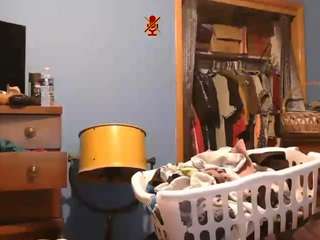 Edwardaims2pleaseU live cam preview