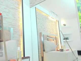  graces-davis chat room