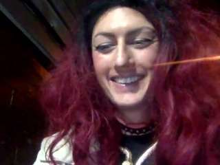 sissygoddessvikk... Live Webcam on CamSoda