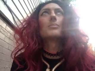 sissygoddessvikk... Live Webcam on CamSoda