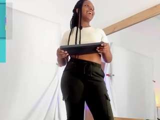 valerycortezm's CamSoda show and profile