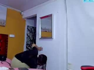  camila-cristal18 chat room