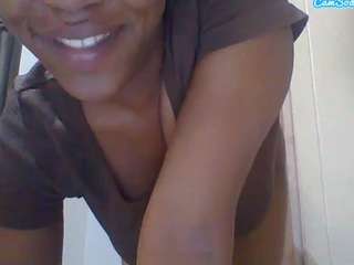 Live webcam model jesicamillz on Soda Cams