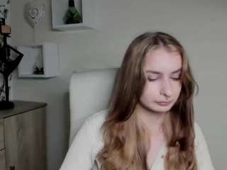 NinaBlond1