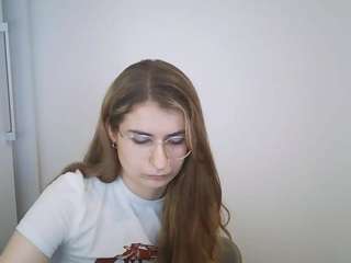 ninablond1 webcam model