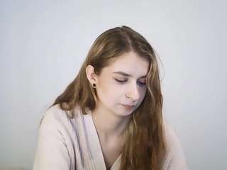 ninablond1 Live Webcam on CamSoda