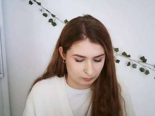 ninablond1 Live Webcam on CamSoda