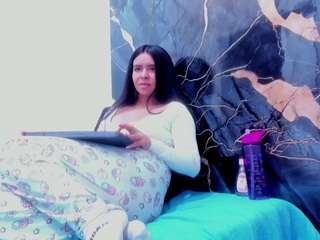 annnie22