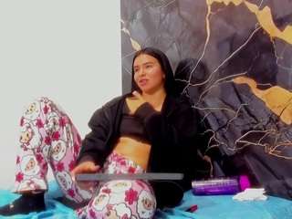 annnie22