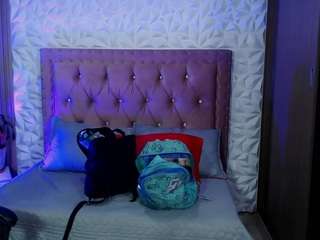 ashleyprg2's CamSoda show and profile