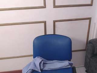 ashleyprg2 — LIVE on Camsoda