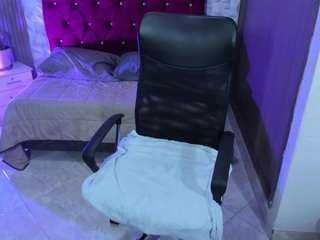 ashleyprg2 live cam preview