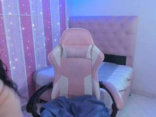 Ashleyprg2's cam show statistics and live stream