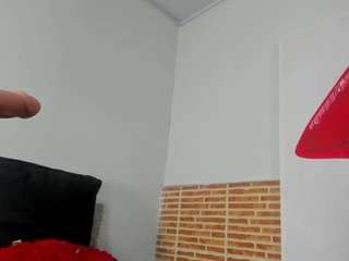 electrabig-4 Live Webcam on CamSoda