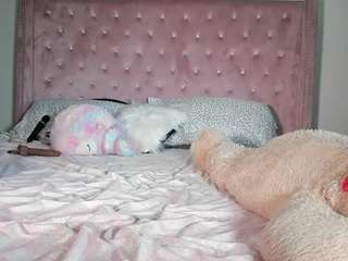 kiarablaze Live Webcam on CamSoda