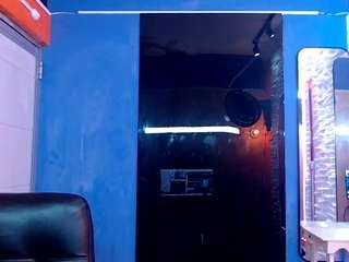 linakl from CamSoda is Freechat