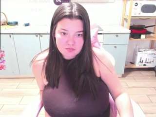 linaloveset Live Webcam on CamSoda