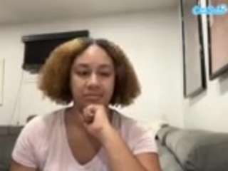 LolaSkyyJuicy