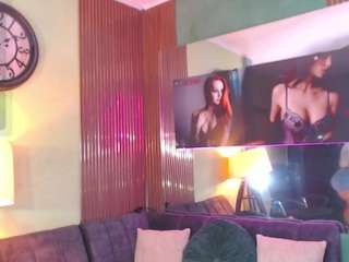 mayfk Live Webcam on CamSoda