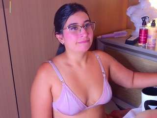 danna-dusky Sex Cam Show