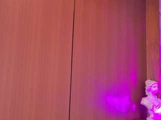 danna-dusky's live room