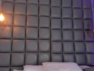 dannavelvet Live Webcam on CamSoda