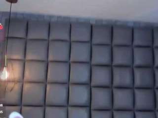 dannavelvet webcam model