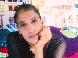 indiansexysmyle live cam profile