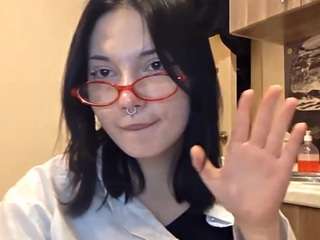 lilarobidoux Live Webcam on CamSoda