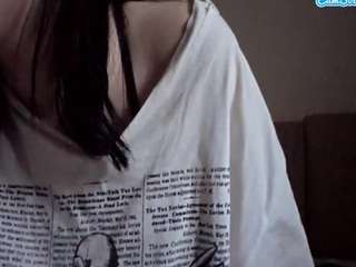 lilarobidoux's CamSoda show and profile