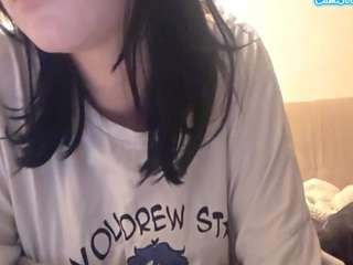 lilarobidoux's CamSoda show and profile