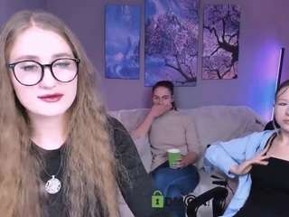 lunna-bella webcam