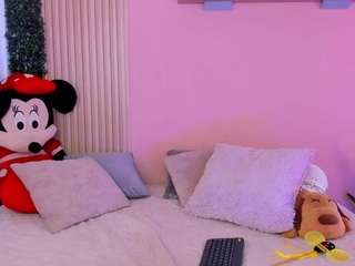 sophiejoy webcam model