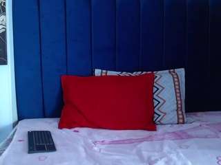  violet-wish chat room