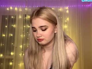 antoinetteelhass... Live Webcam on CamSoda