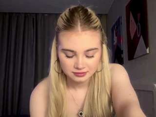 antoinetteelhassan webcam