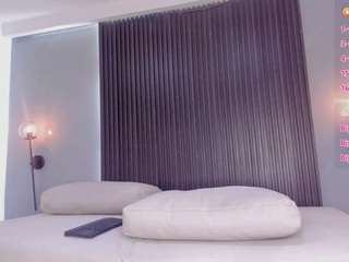 emily-kovac Live Webcam on {site_name}