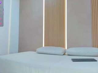 emily-kovac's CamSoda show and profile