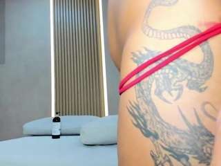 emily-kovac Live Webcam on CamSoda