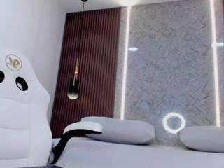 le modèle emily-kovac est en webcam porno dans un show sur le site camsoda, il possède les tags suivants: athletic,blowjob,young adult,twerk,toys,teen 18,tattoos,sex toys,no smoking,no drinking,nipple piercings,lovense,erotic dance,doggy style,brown eyes,body massage,hd,vr