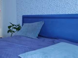 lisi4ka77 live webcam show