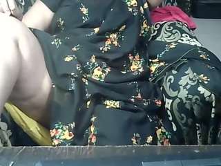 Indianbhabimilf40 live webcam show