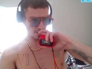 wordplaygenie webcam model