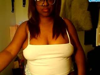 chocolatekink's CamSoda show and profile