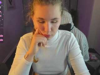 elsiee-cuttiess webcam model