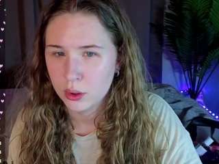 elsiee-cuttiess Ass live webcam