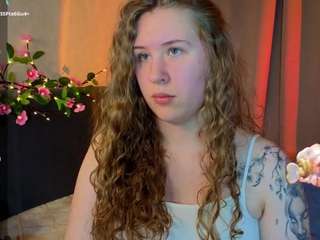 elsiee-cuttiess Toy live webcam