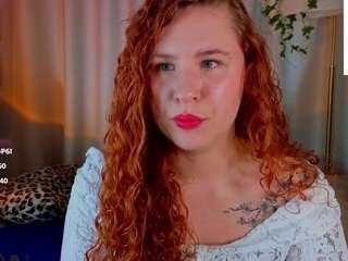le modèle elsiee-cuttiess est en webcam porno dans un show sur le site camsoda, il possède les tags suivants: anal,solo,nature,oil,orgasm,pov,public,pussy,sex toys,sexy,shaved pussy,spank,naked,spanking,strip,striptease,tattoos,tease,teen 18,toys